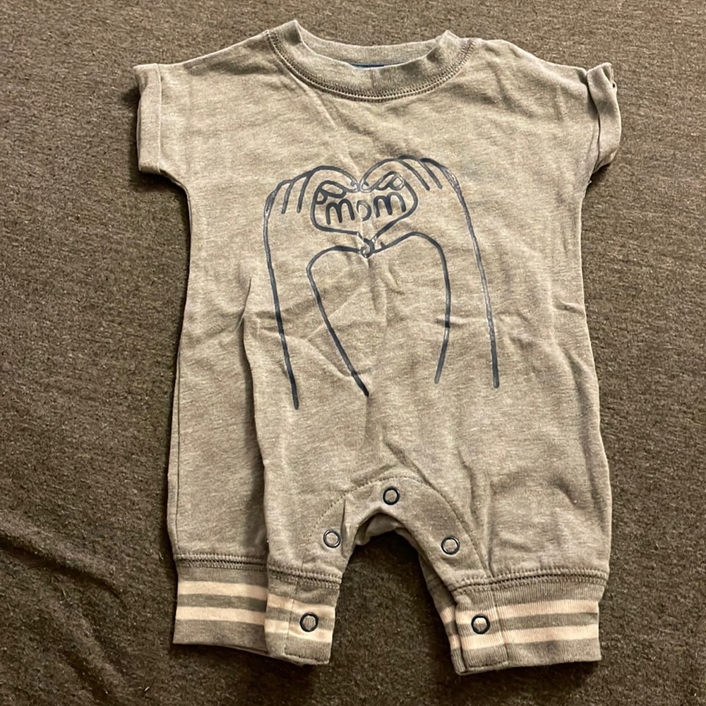 Baby clothes